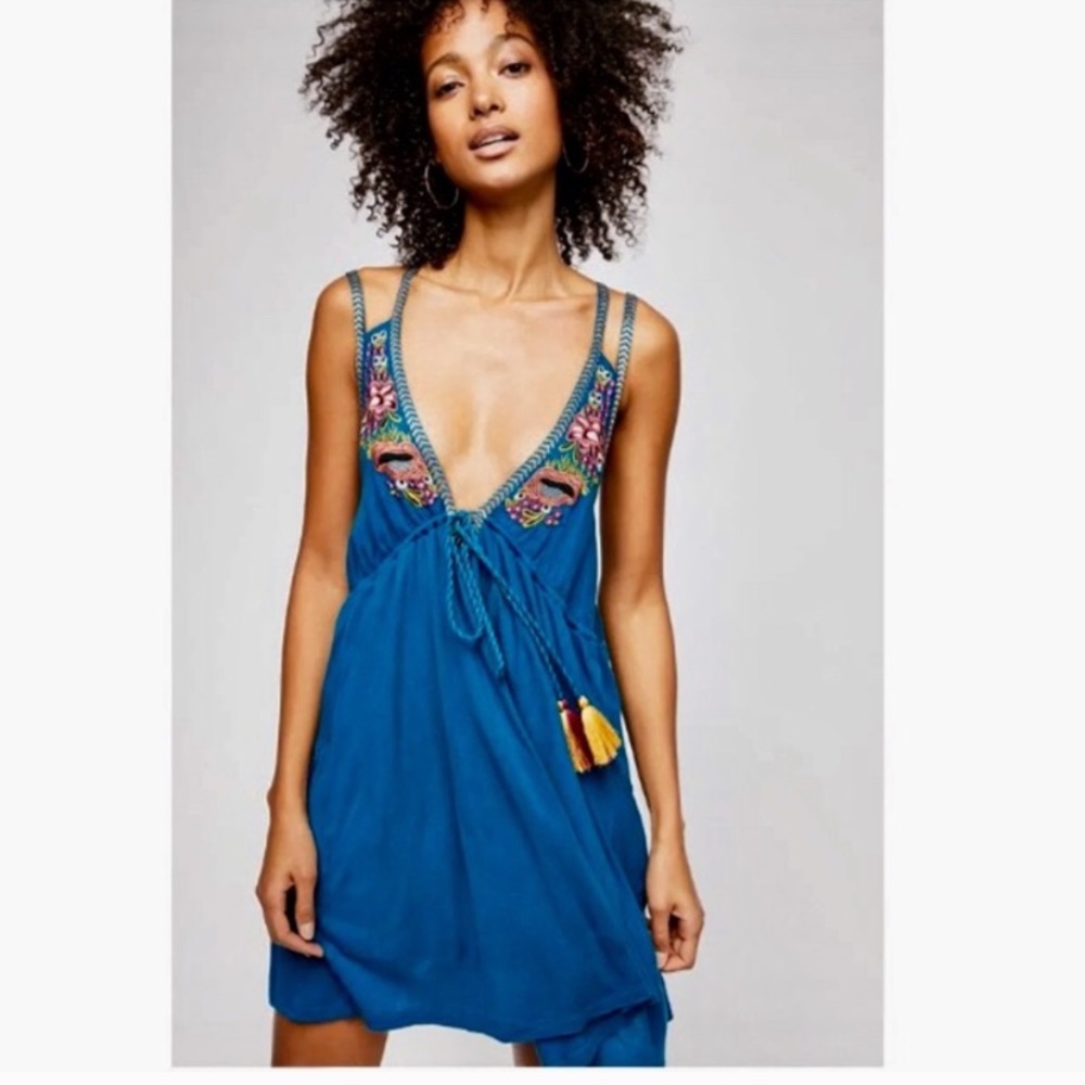 NWT FREE PEOPLE LOVERS COVE EMBROIDERED STRAPPY FLORAL DRESS Coastal Cottagecore